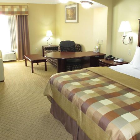 La Quinta Inn & Suites Fultondale Eksteriør bilde
