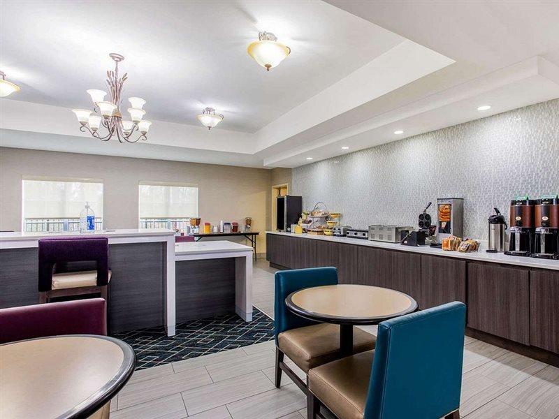 La Quinta Inn & Suites Fultondale Eksteriør bilde