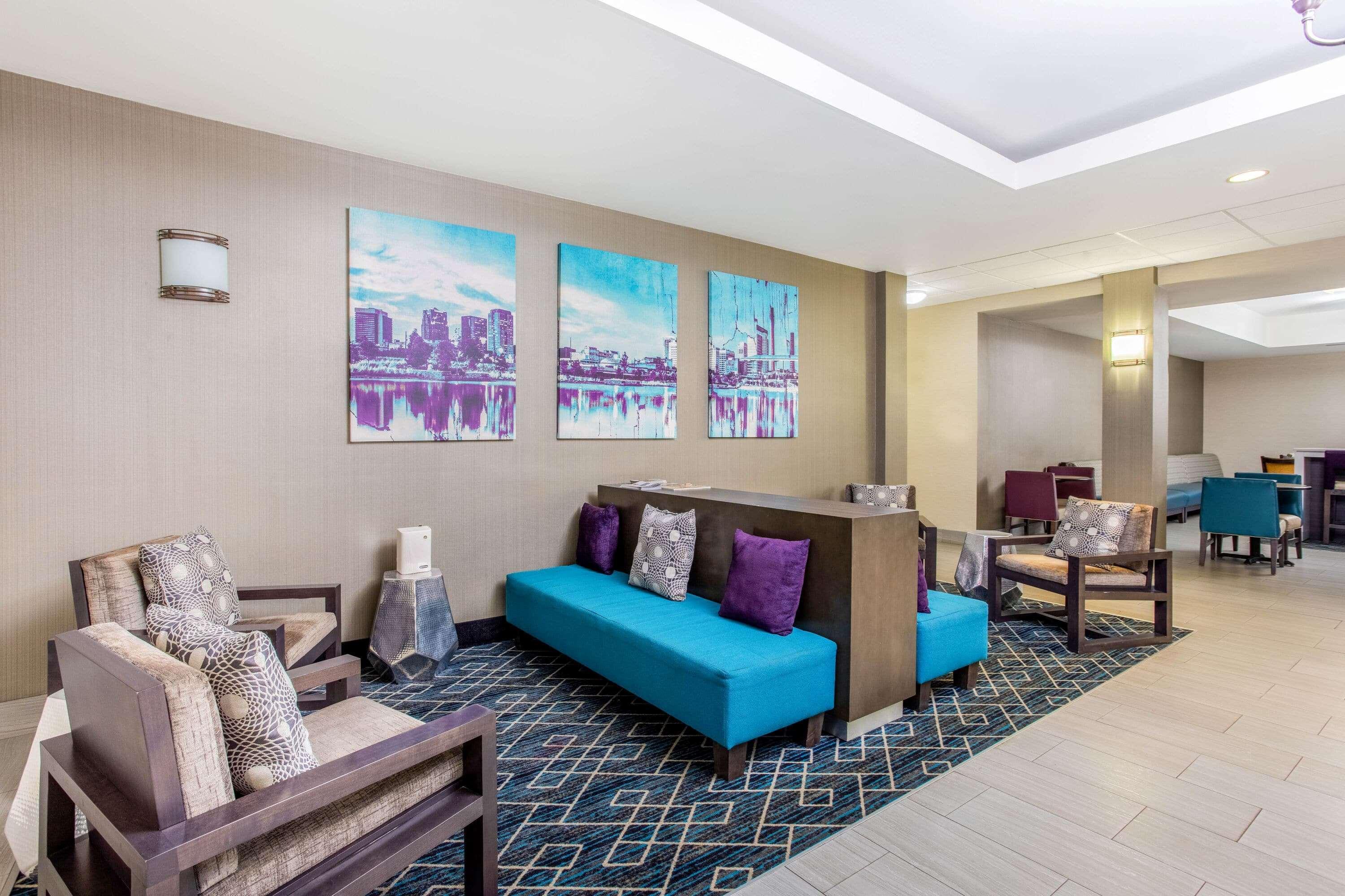 La Quinta Inn & Suites Fultondale Eksteriør bilde