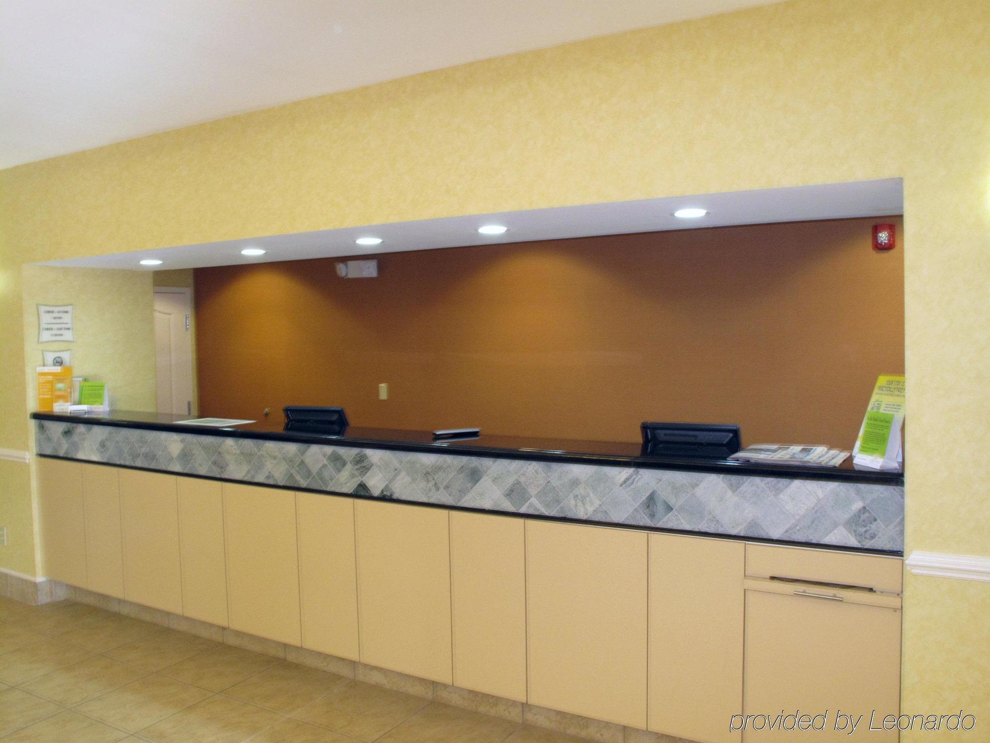 La Quinta Inn & Suites Fultondale Eksteriør bilde